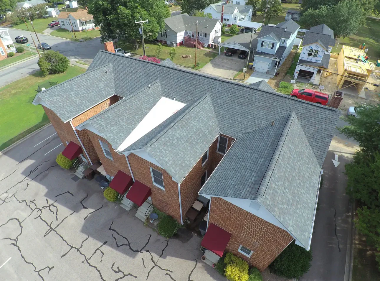Commercial roofing installation
